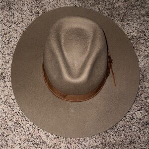Stylish Brown Wide-Brim Hat